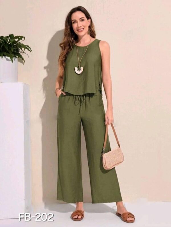 CONJUNTO VERDE MILITAR TALLA M
