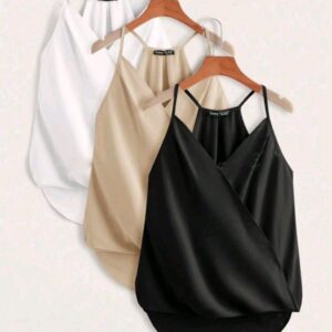 CONJUNTO DE 3 CAMISETAS BEIGE BLANCO NEGRA L